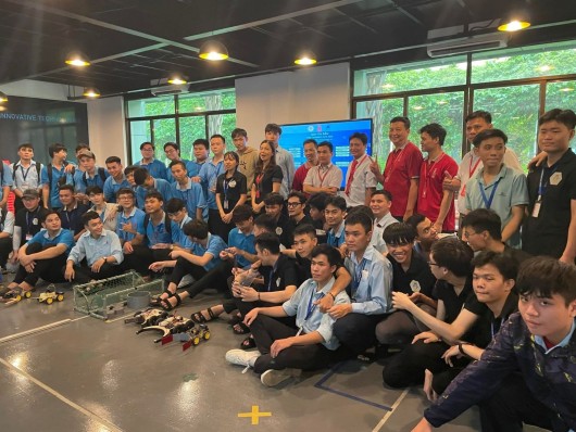 CHUNG KẾT CUỘC THI ROBOT DNTU 2023