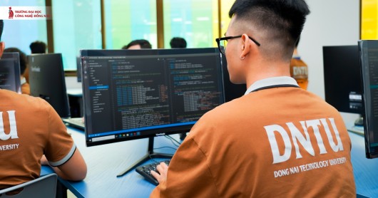 NGÀNH KỸ THUẬT PHẦN MỀM - ĐÓN ĐẦU CÔNG NGHỆ, MỞ LỐI TƯƠNG LAI